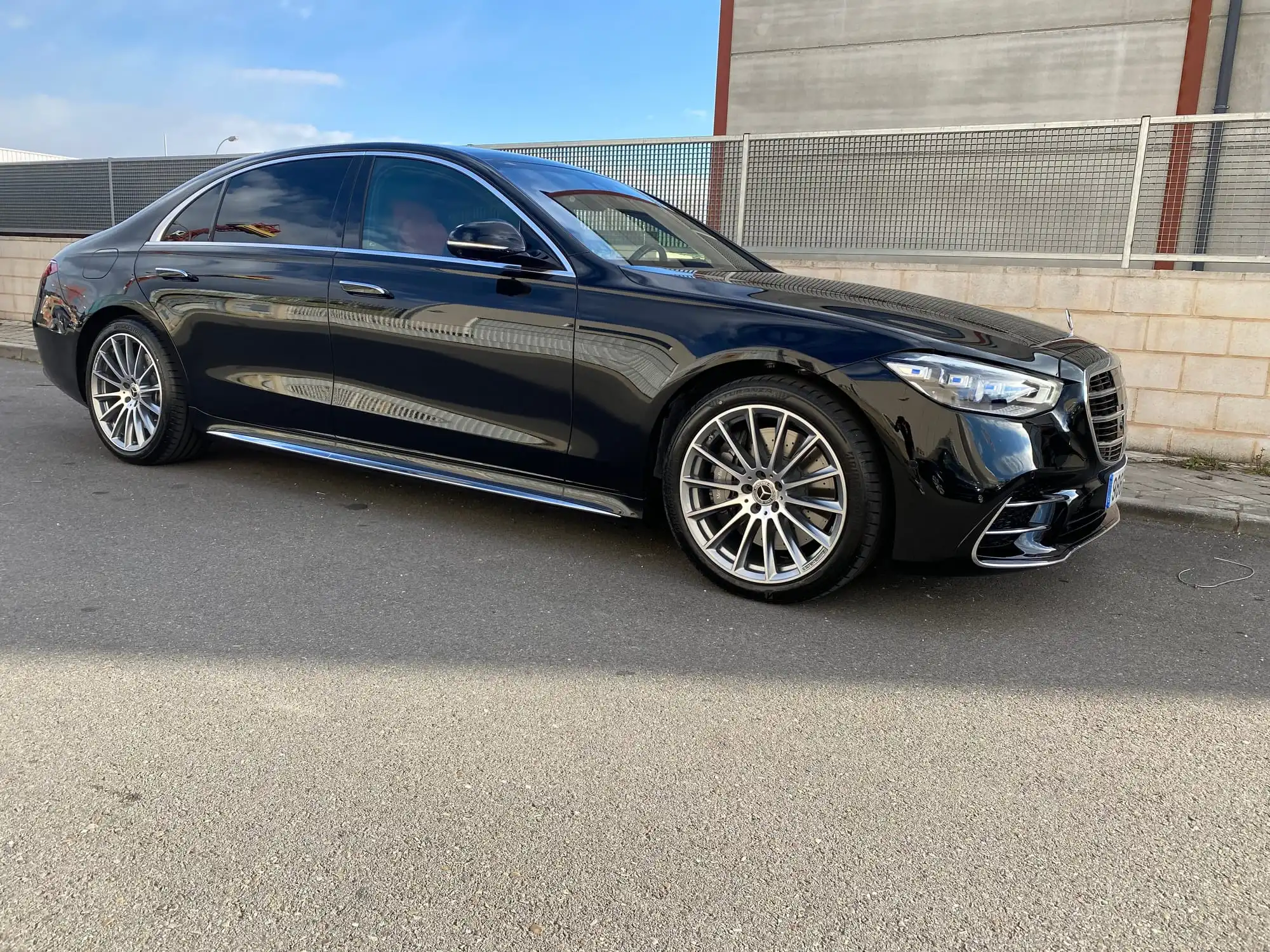 Mercedes-Benz S-Class exterior